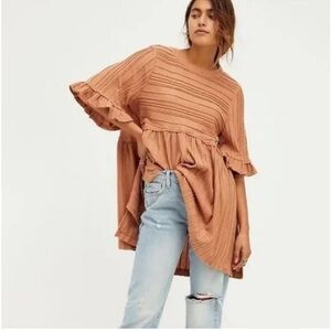 Free People Take A Spin Tunic Size XL in a Terracotta color Excellent Condition!